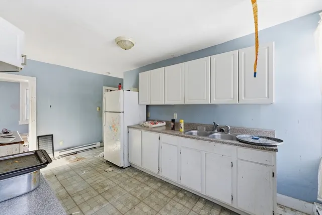 $320,000 | 3-5 Church Street, Ware, MA 01082