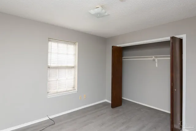 $1,100 | 5405 East Shore Drive, Pensacola, FL 32505