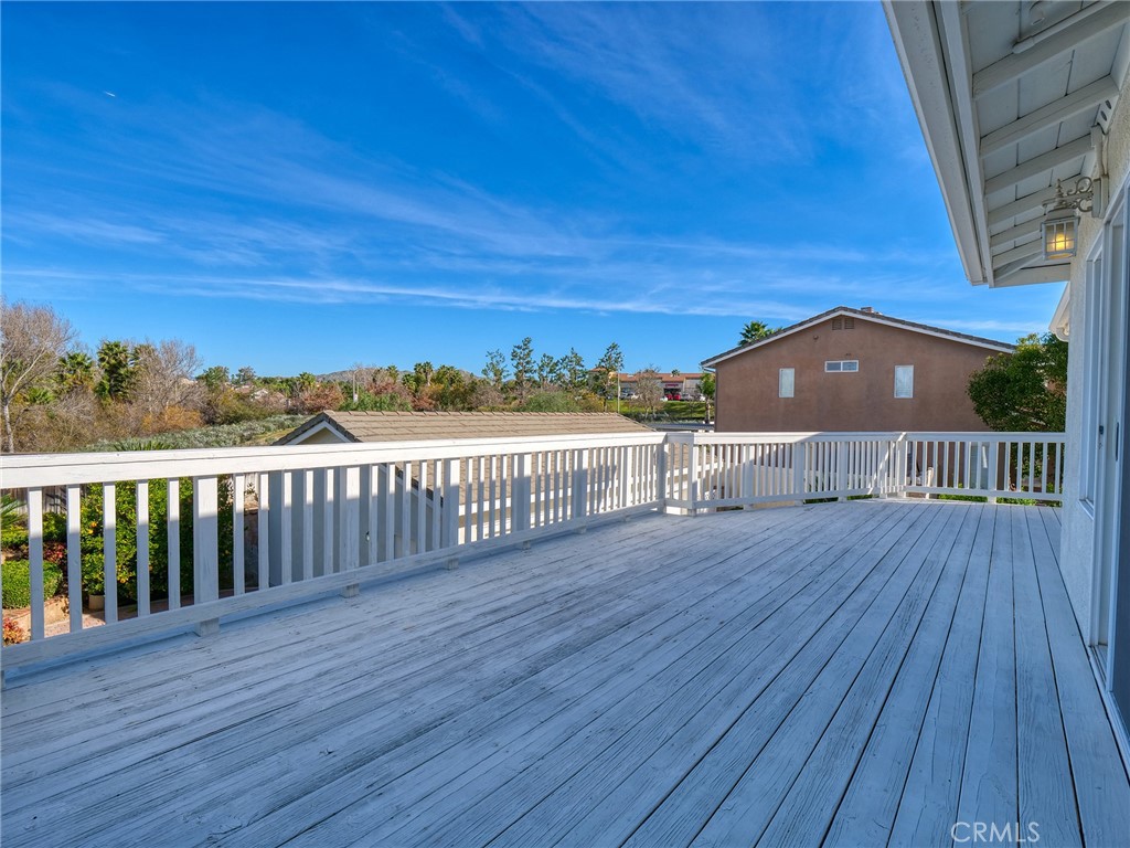 19156 Zamora Way Riverside, CA 92508 - Photo 27 of 30 Large Balcony
