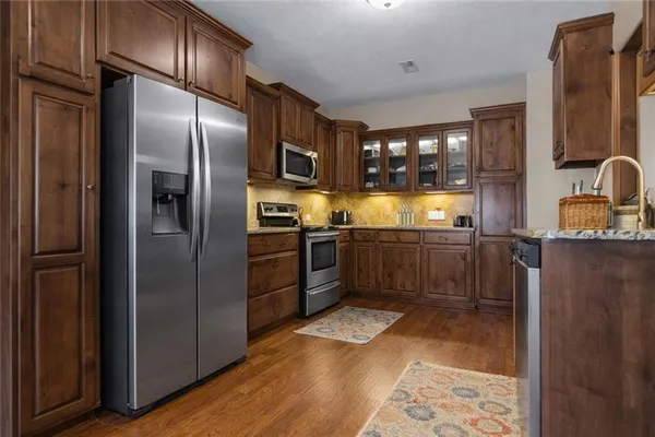 $340,000 | 607 Oakmont Drive, Warrensburg, MO 64093