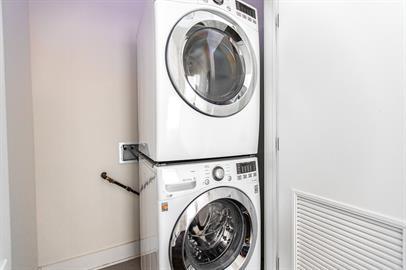 Undisclosed Address Chicago, IL 60647 - Photo 10 of 11