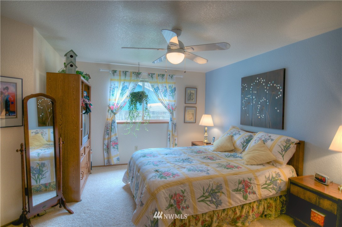 1602 Diamond Road Southeast Lacey, WA 98503 - Photo 11 of 24 Gallery Image 11