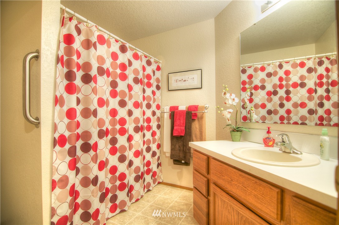 1602 Diamond Road Southeast Lacey, WA 98503 - Photo 20 of 24 Gallery Image 20