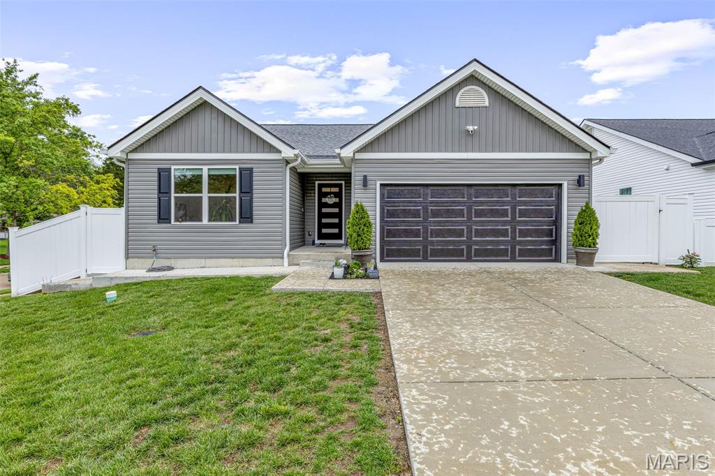 625 Lind Road St. Louis, MO 63125 - Photo 1 of 48