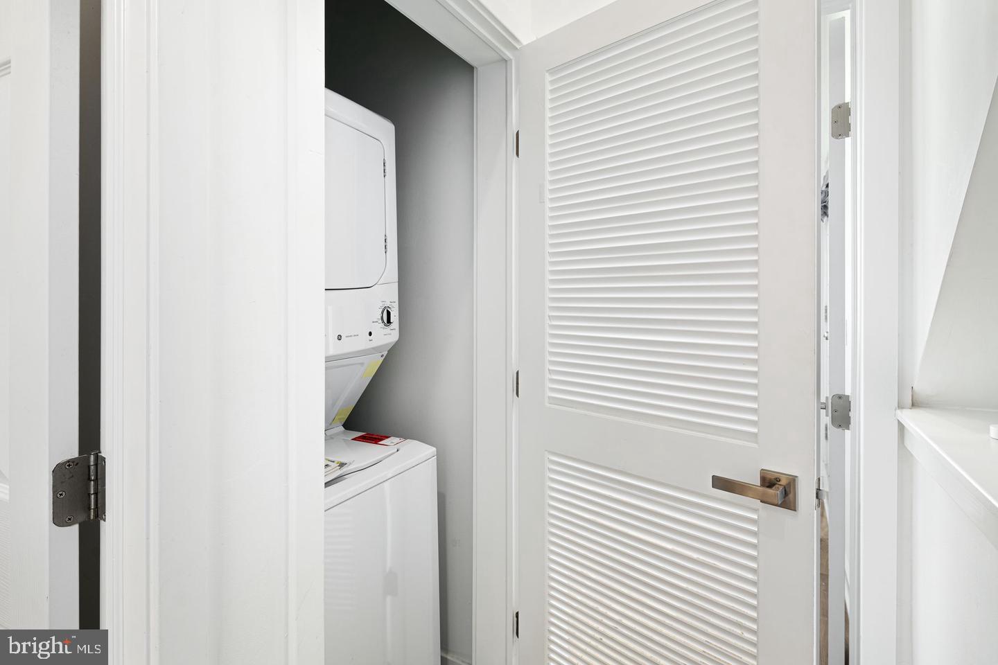 2722 Master Street Philadelphia, PA 19121 - Photo 12 of 23 Gallery Image 12