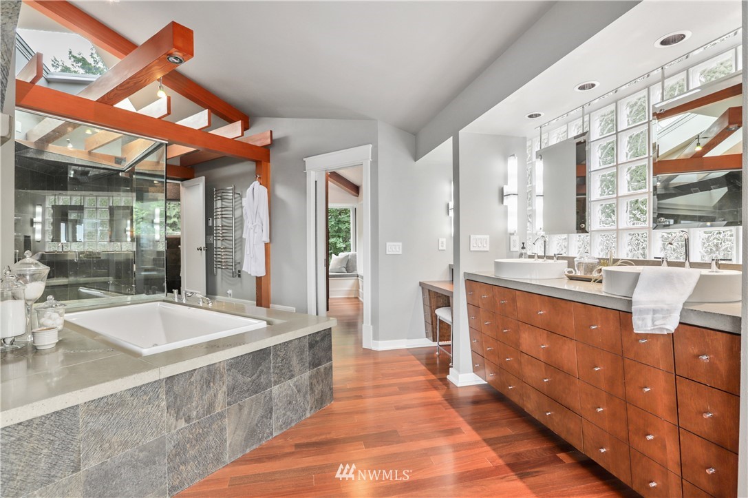 711 Briar Road Bellingham, WA 98225 - Photo 18 of 40 a large spacious bathroom with a large tub and sink