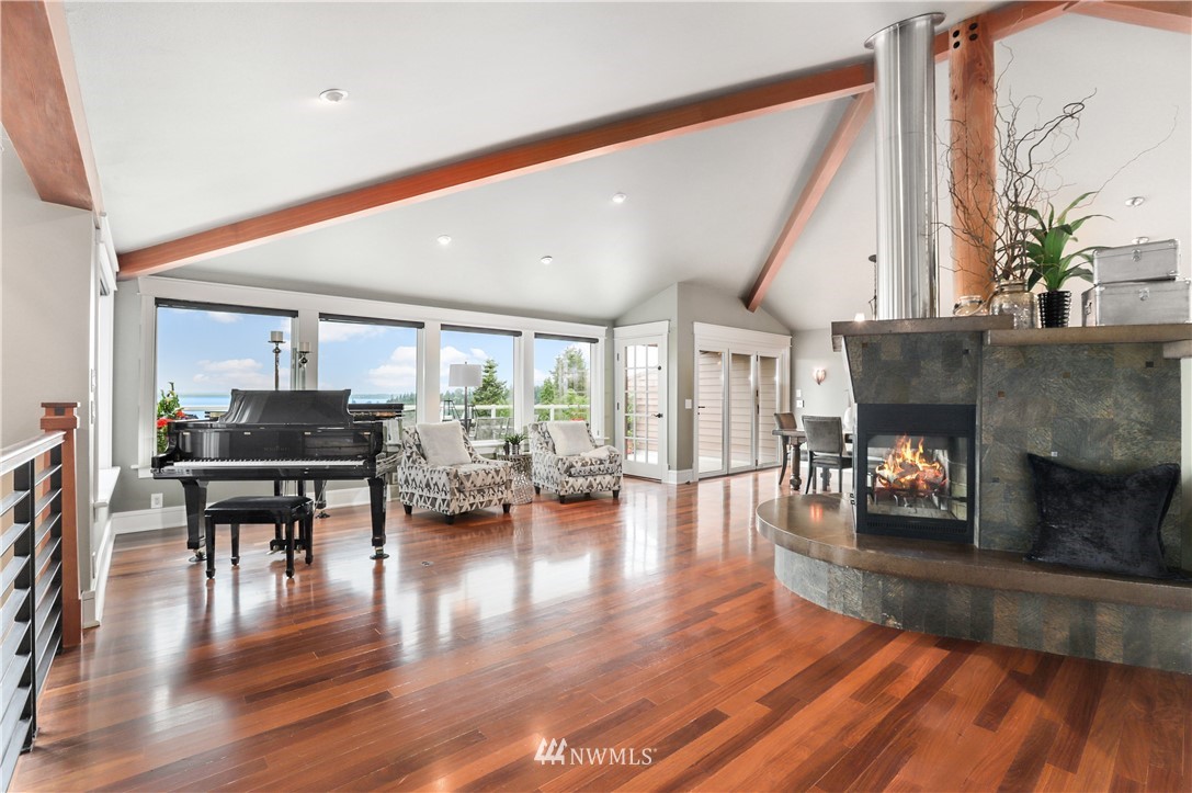 711 Briar Road Bellingham, WA 98225 - Photo 6 of 40 a living room with furniture and a fireplace