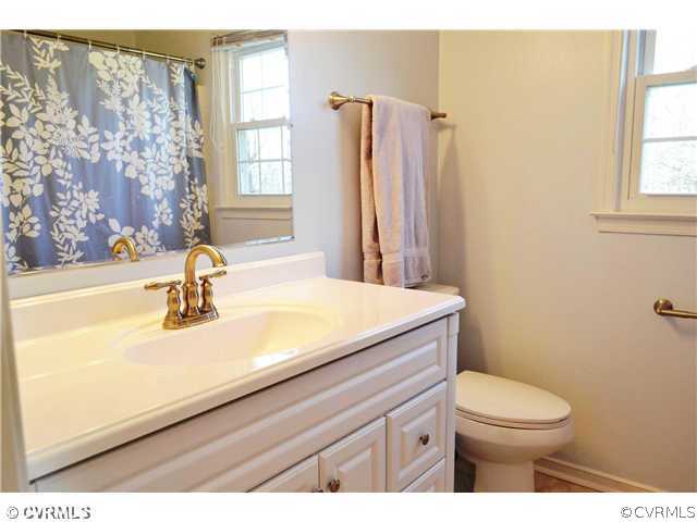 2413 Crystal Ridge Road Henrico, VA 23233 - Photo 11 of 14 Bathroom