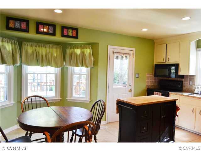 2413 Crystal Ridge Road Henrico, VA 23233 - Photo 5 of 14 Kitchen