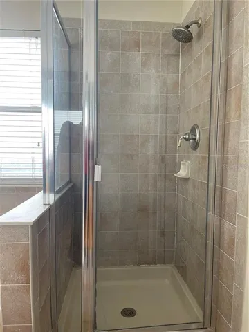 $2,495 | 9003 Grand Bayou Court, Tampa, FL 33635