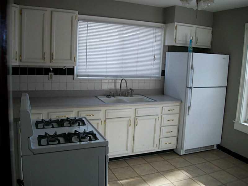 3621 Bluff Road Indianapolis, IN 46217 - Photo 7 of 12 Gallery Image 7
