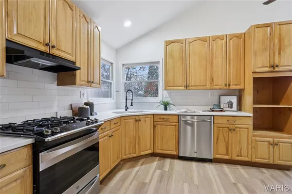 $699,000 | 1357 Lake Sherwood Drive, Marthasville, MO 63357