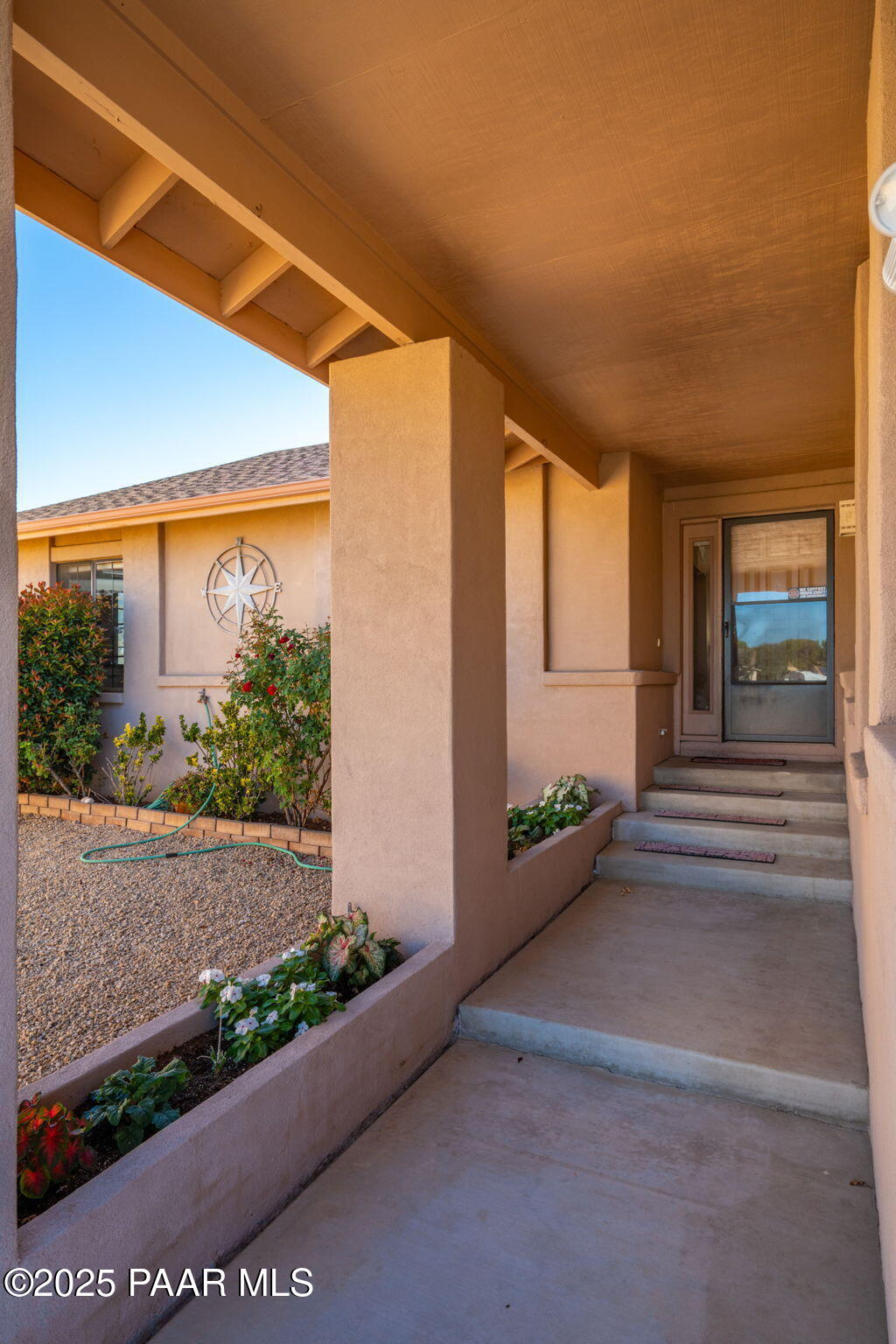 11992 Rawhide Ridge Dewey, AZ 86327 - Photo 2 of 46 Entry Way