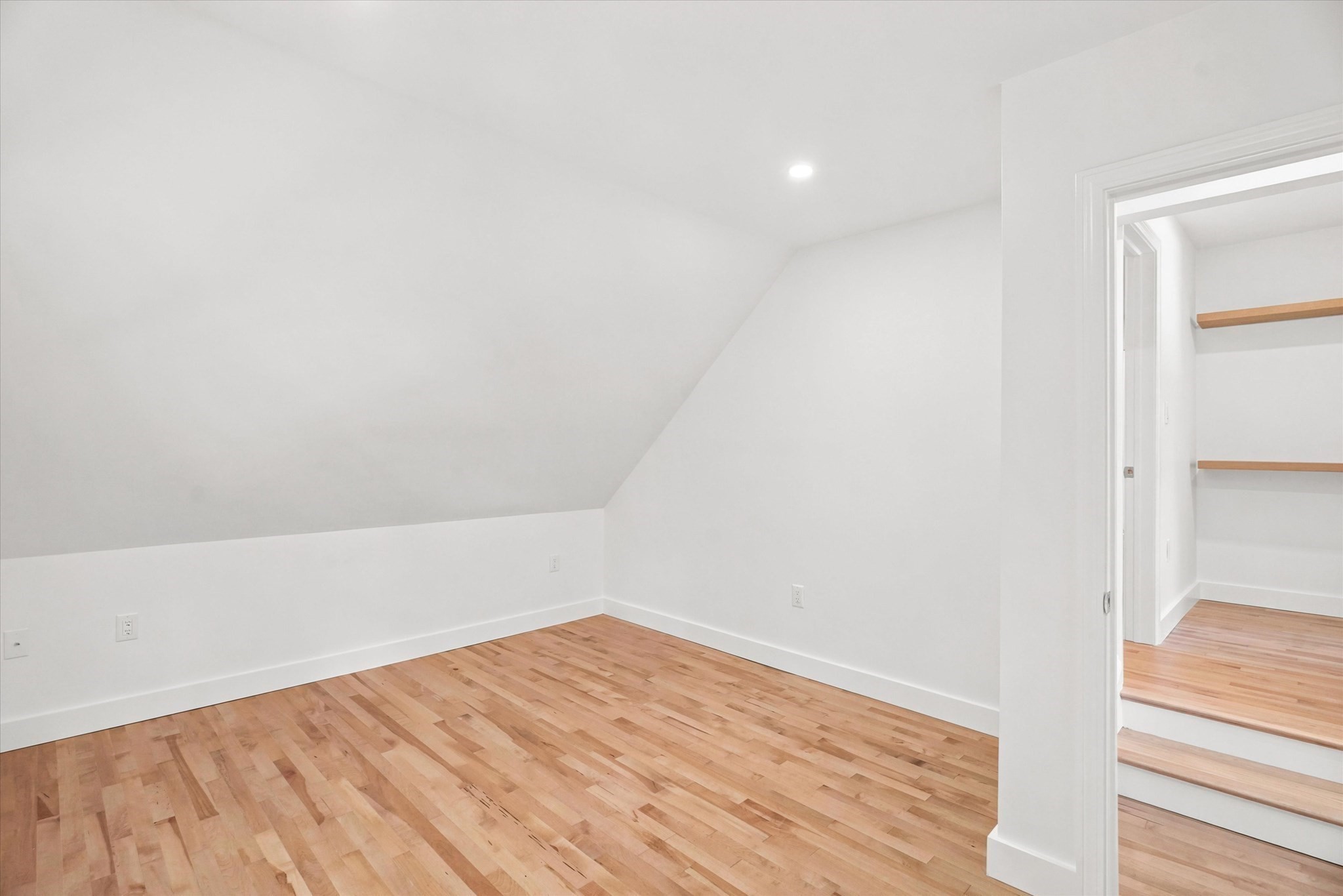 8 Wilmington Road Burlington, MA 01803 - Photo 25 of 42 Gallery Image 25
