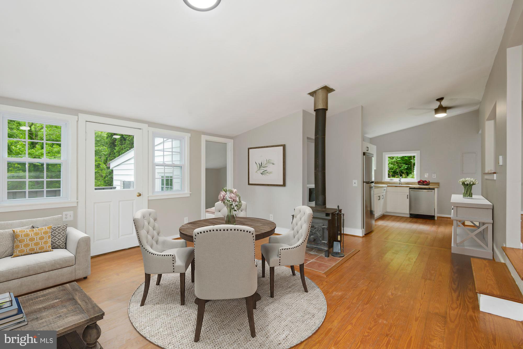 64 Mt Marshall Road Washington, VA 22747 - Photo 7 of 20 Combo dining/living room looking to kitchen