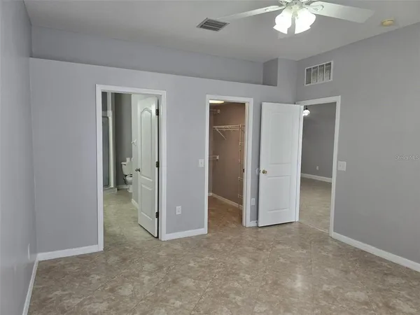 $2,199 | 24612 Portofino Drive, Lutz, FL 33559