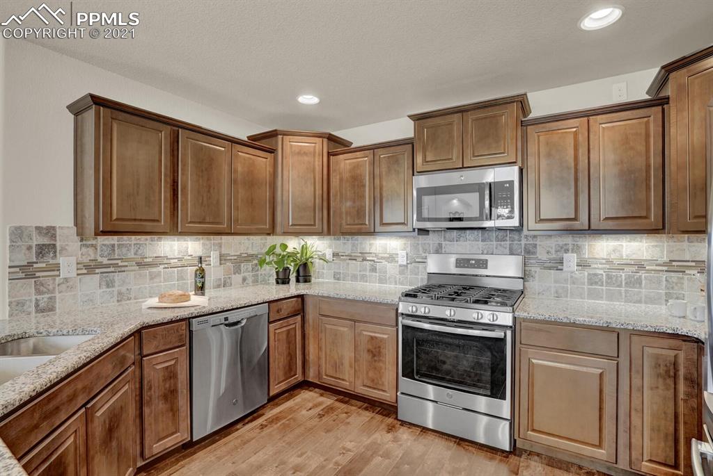 11315 Rill Point Colorado Springs, CO 80921 - Photo 15 of 46