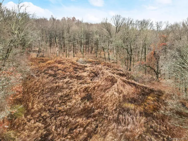 $200,000 | Cottage Place, Granite Springs, NY 10527