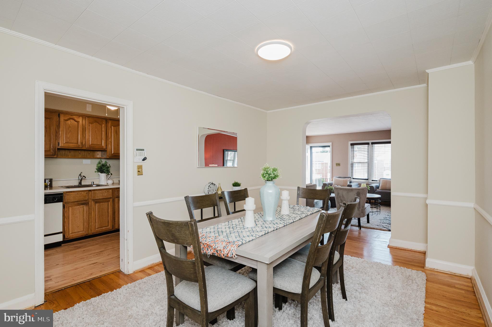852 Bosley Avenue Towson, MD 21204 - Photo 13 of 44
