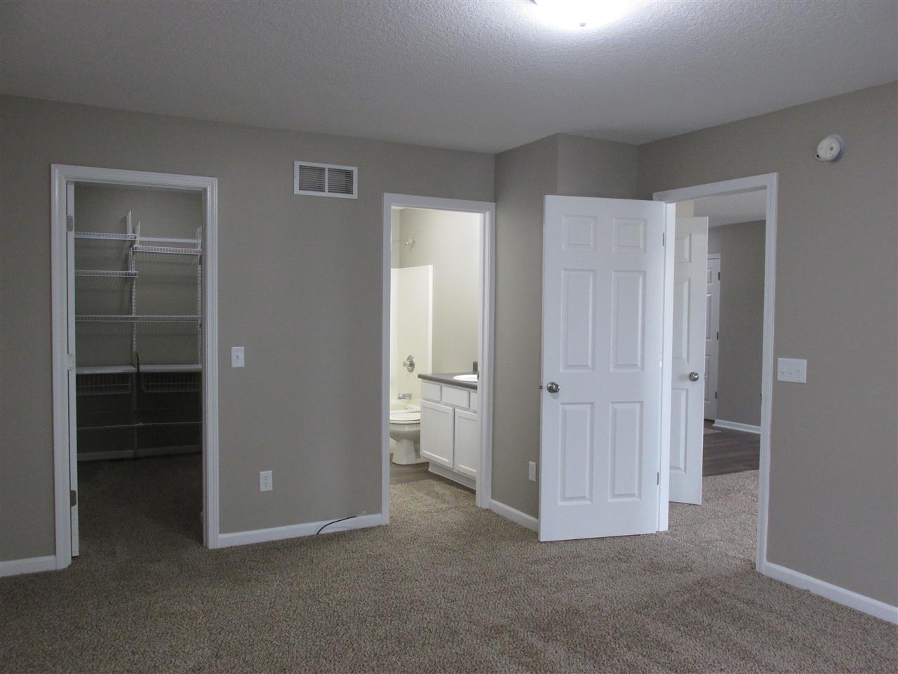 206 Riley Place Fort Wayne, IN 46825 - Photo 8 of 18 Gallery Image 8