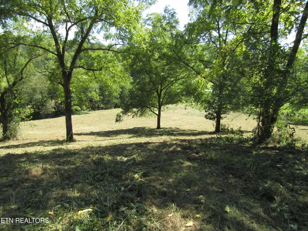 $149,900 | 14-ac Hartsville Road, Lafayette, TN 37083