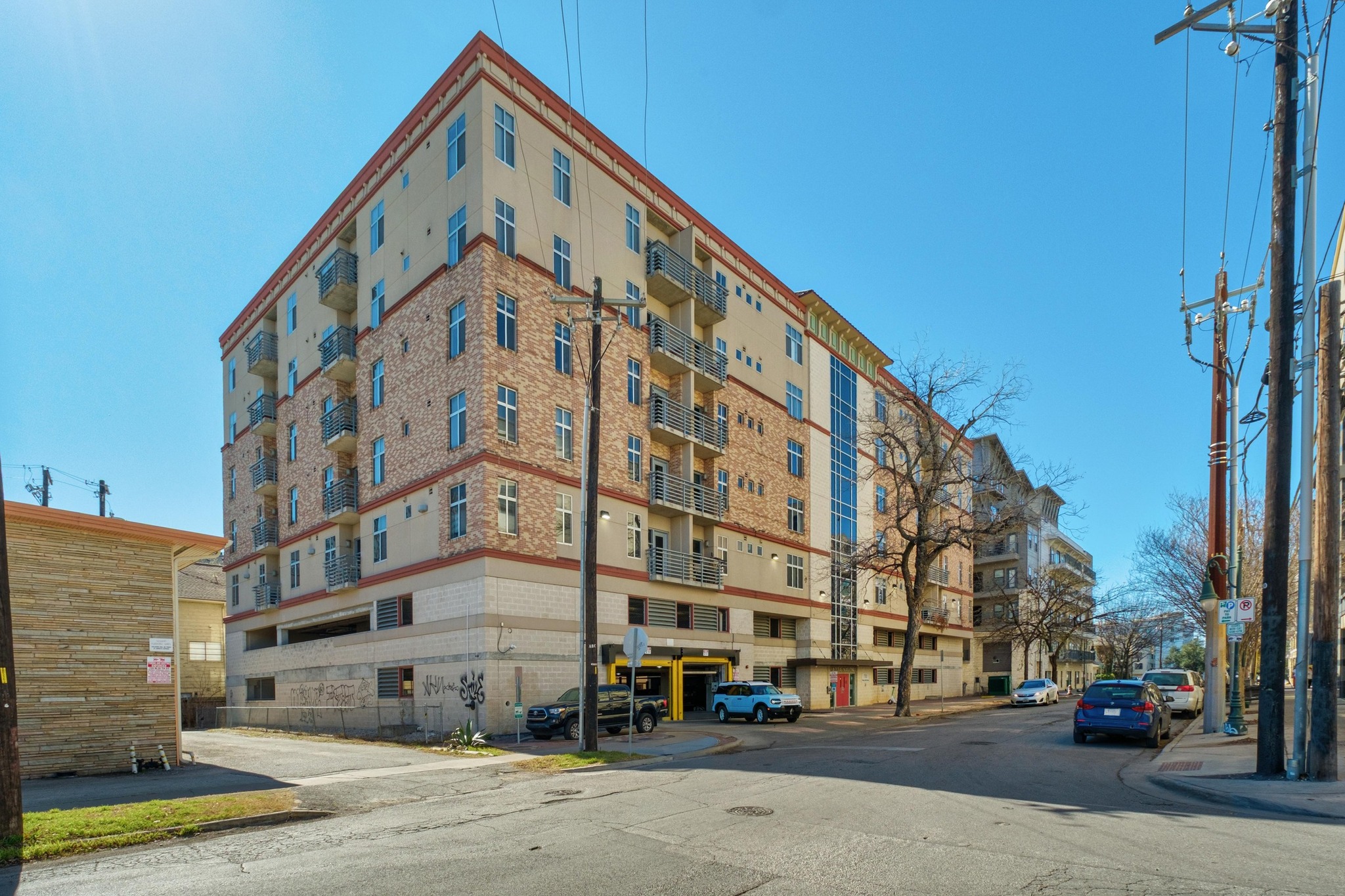 711 West 26th Street, Unit 508 Austin, TX 78705 - Photo 20 of 23