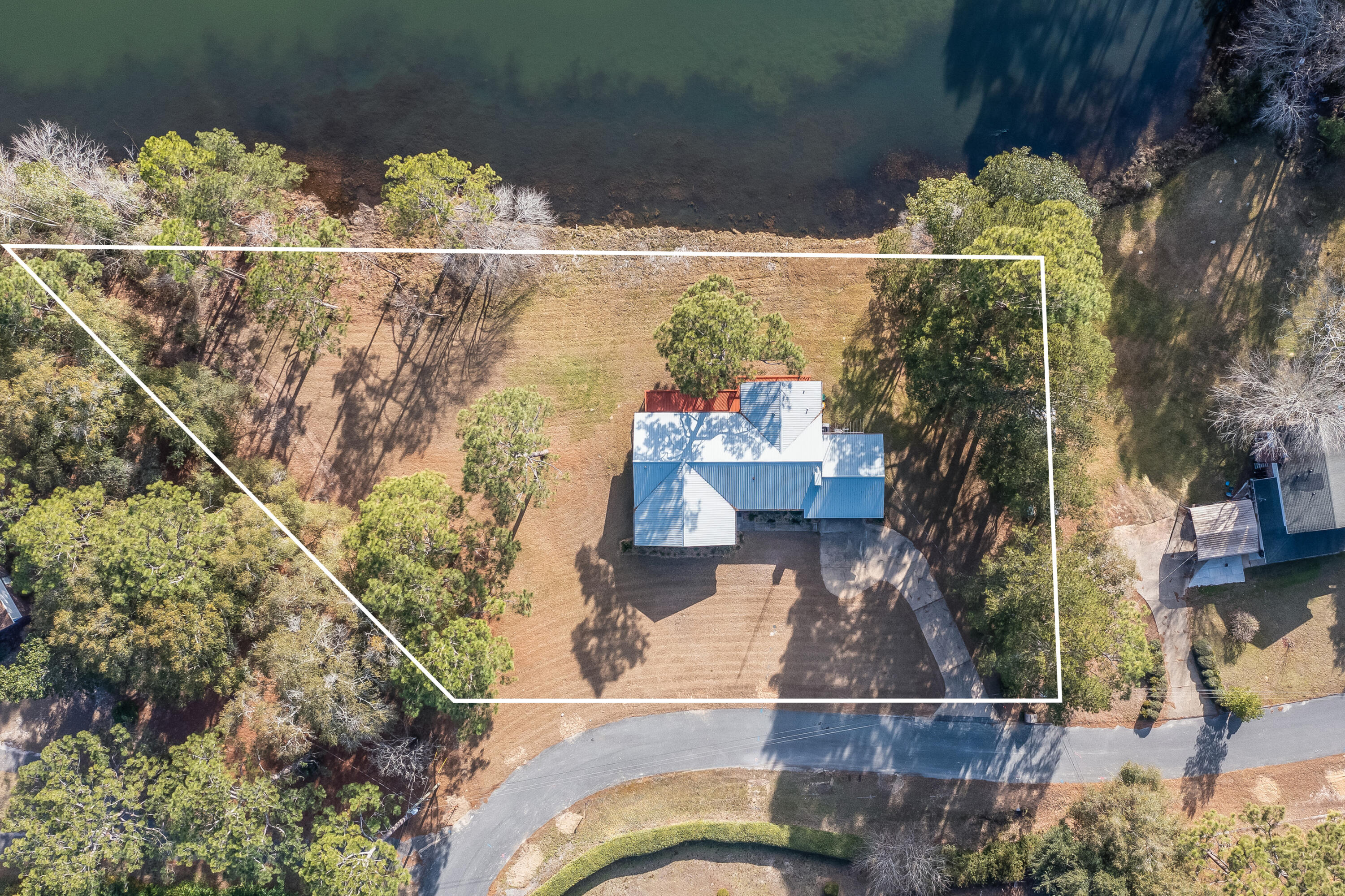 4 Ponce De Leon Road Crestview, FL 32539 - Photo 5 of 56 66