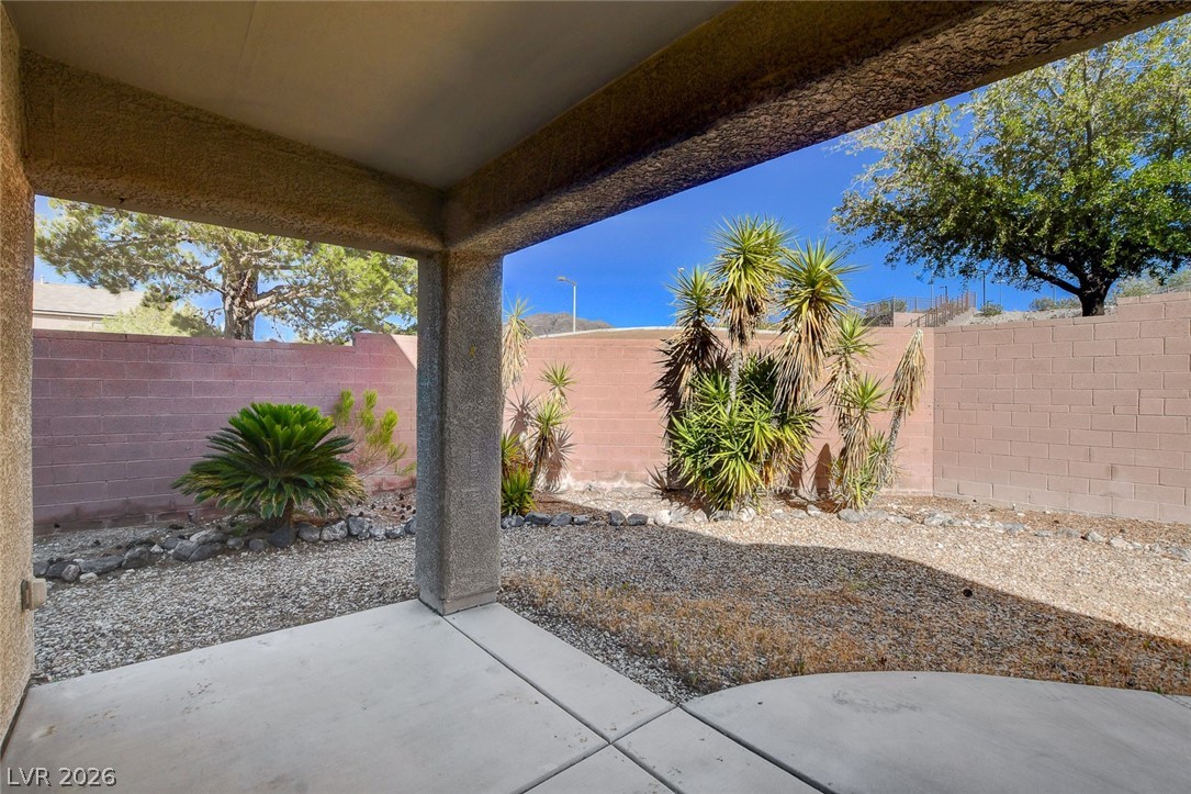 2401 Rue Royale Street Henderson, NV 89044 - Photo 29 of 34