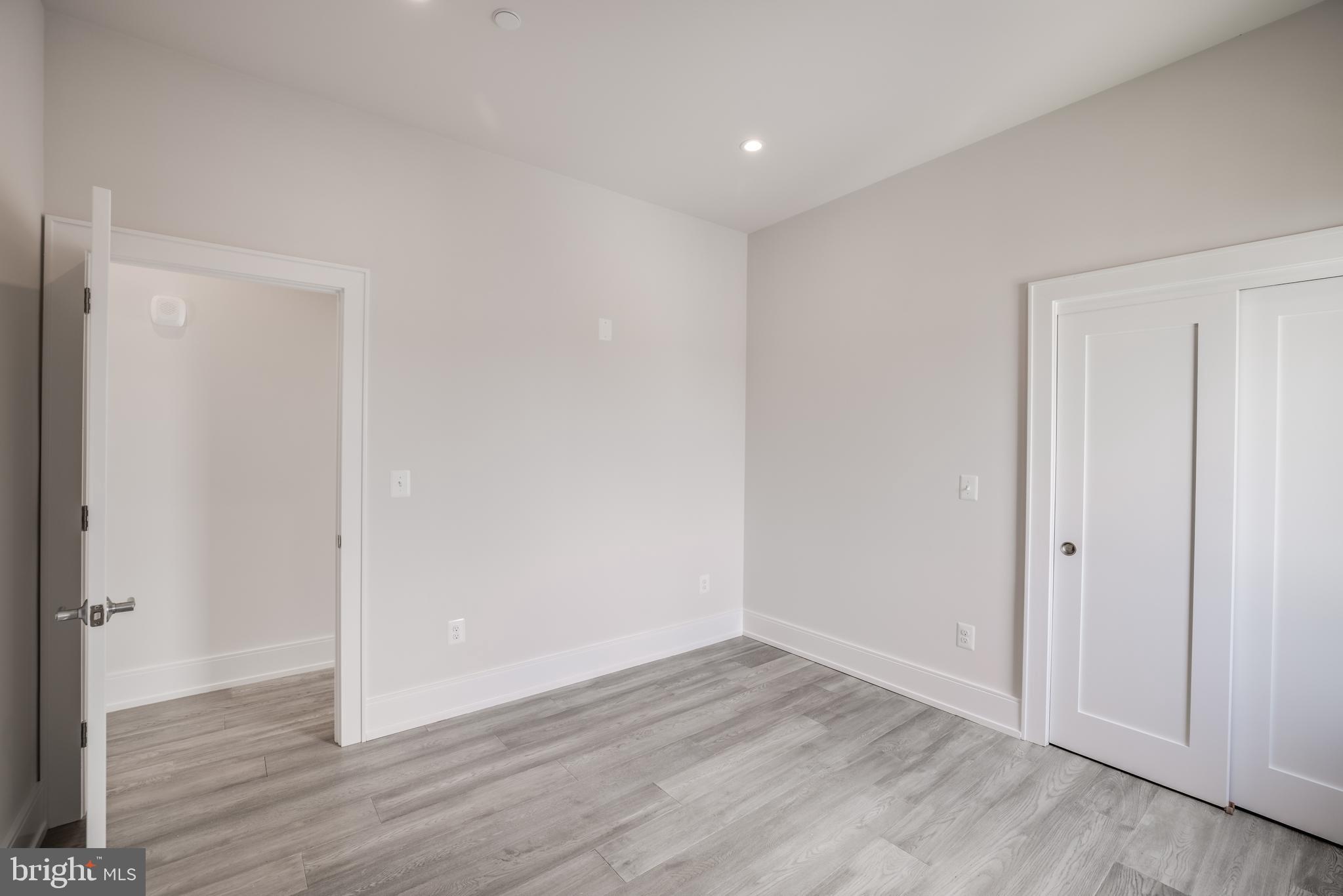 525 Park Road Northwest, Unit 304 Washington, DC 20010 - Photo 13 of 16