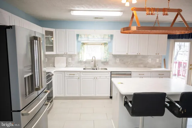 $450,000 | 423 Victoria Way, Stevensville, MD 21666