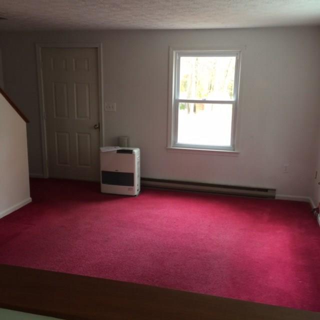 10 Woodvale Court, Unit 10 Springvale, ME 04083 - Photo 2 of 4 Photo