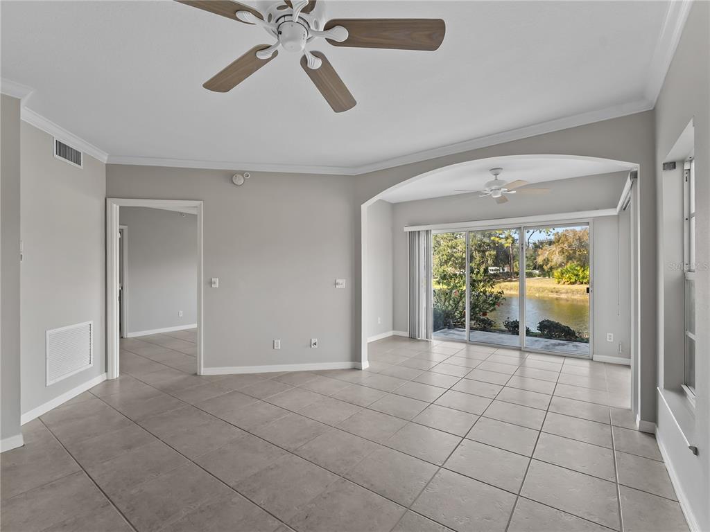 902 Addington Court, Unit 103 Venice, FL 34293 - Photo 25 of 48