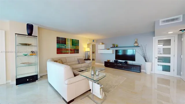 $3,850 | 1912 South Ocean Drive, Unit 12C, Hallandale Beach, FL 33009