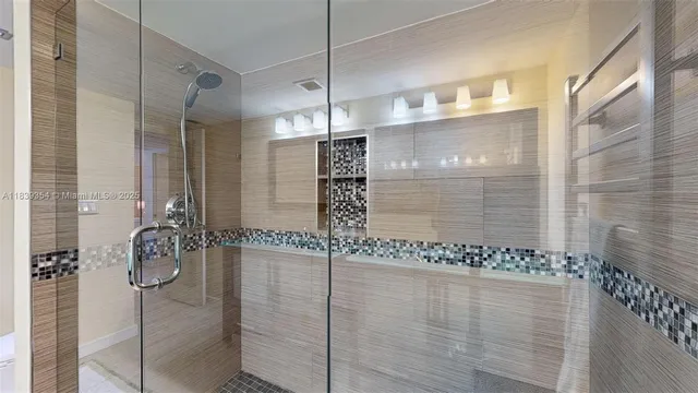 $3,850 | 1912 South Ocean Drive, Unit 12C, Hallandale Beach, FL 33009