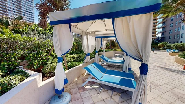 $3,850 | 1912 South Ocean Drive, Unit 12C, Hallandale Beach, FL 33009