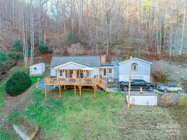 $475,000 | 12982 Us Highway, Burnsville, NC 28714