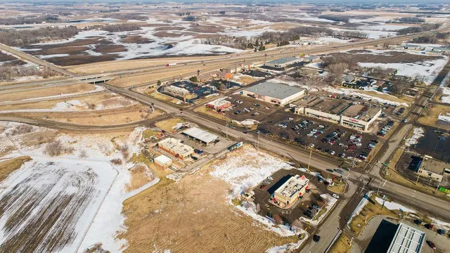 $499,900 | 2709-2715 Bridge Avenue, Albert Lea, MN 56007