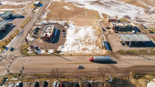 $499,900 | 2709-2715 Bridge Avenue, Albert Lea, MN 56007