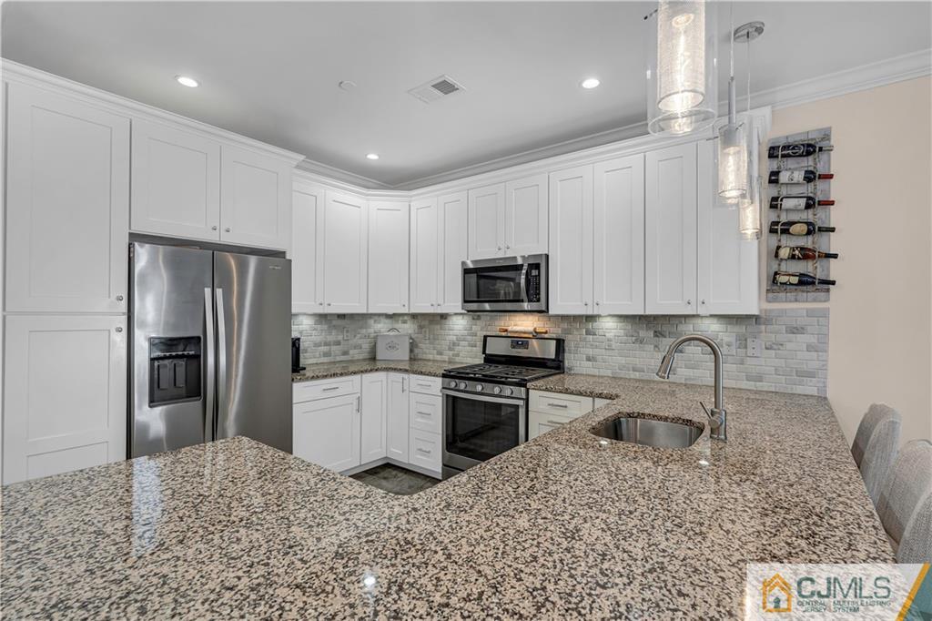 5 Cottrell Court, Unit 5 Old Bridge, NJ 08857 - Photo 13 of 50