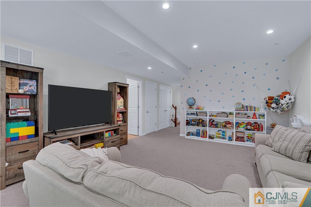 5 Cottrell Court, Unit 5 Old Bridge, NJ 08857 - Photo 41 of 50