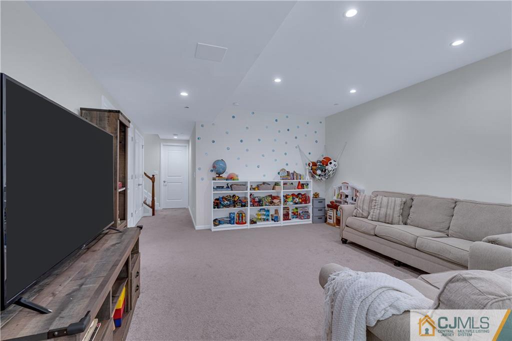 5 Cottrell Court, Unit 5 Old Bridge, NJ 08857 - Photo 42 of 50