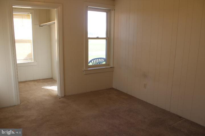 5056 East Berlin Road Thomasville, PA 17364 - Photo 4 of 4 an empty room that has a window