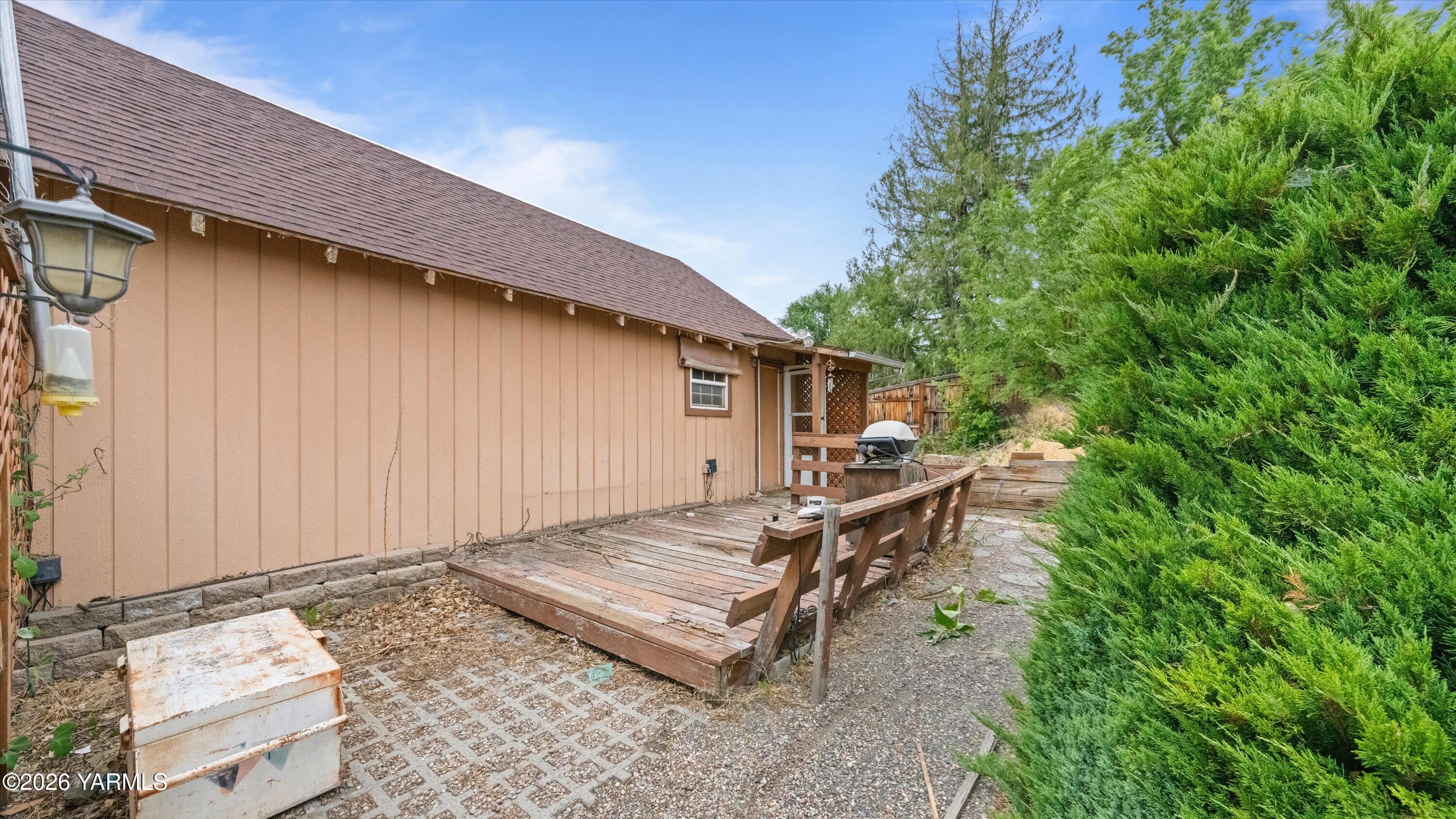 507 Speyers Road Selah, WA 98942 - Photo 6 of 24 06-7R502660
