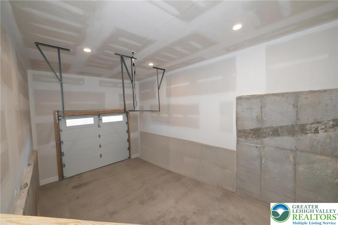 111 Main Street Glendon, PA 18042 - Photo 29 of 33 a view of bathroom