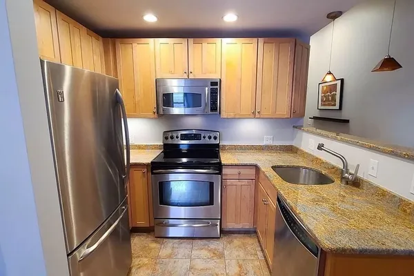 $2,650 | 9 Appleton Street, Unit 403, Boston, MA 02116
