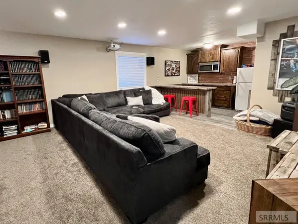 $465,000 | 3889 East 12 North, Rigby, ID 83442