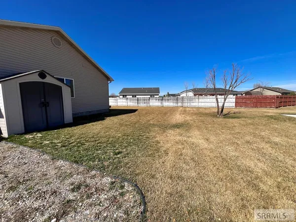 $465,000 | 3889 East 12 North, Rigby, ID 83442