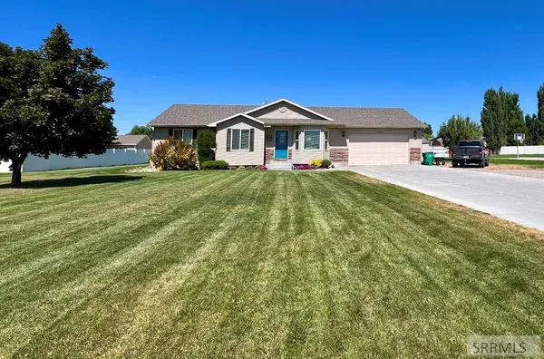 $465,000 | 3889 East 12 North, Rigby, ID 83442
