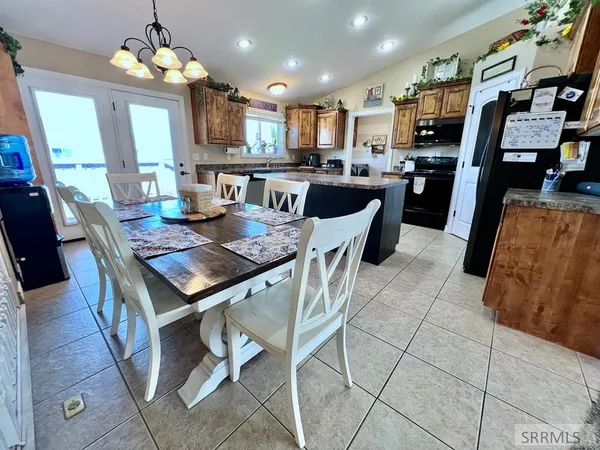 $465,000 | 3889 East 12 North, Rigby, ID 83442