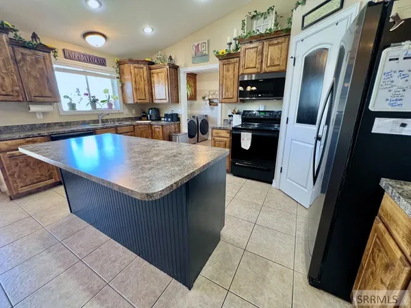 $465,000 | 3889 East 12 North, Rigby, ID 83442